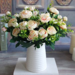 Flori decorative ieftine