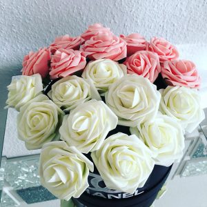 Trandafiri artificiali ieftini